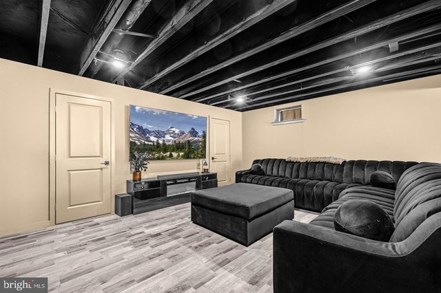 502 WHINSTONE DR, Reisterstown, MD 21136