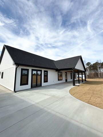 1635 Dickson Road, Inman, SC 29349