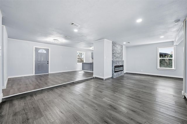 3922 Rainier Street, Irving, TX 75062