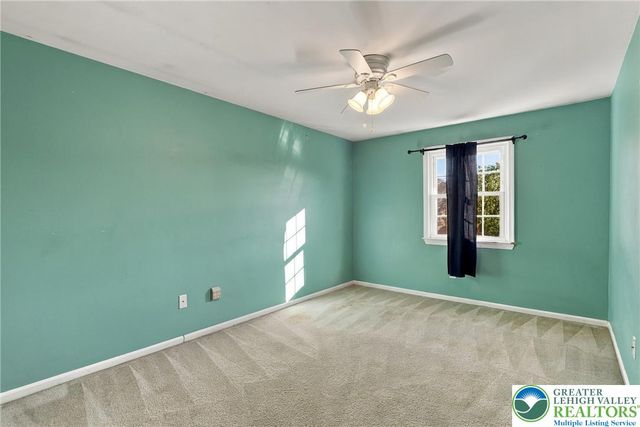 1101 Barnside Road, Lower Macungie Twp, PA 18103