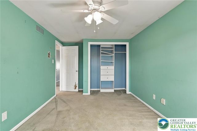 1101 Barnside Road, Lower Macungie Twp, PA 18103