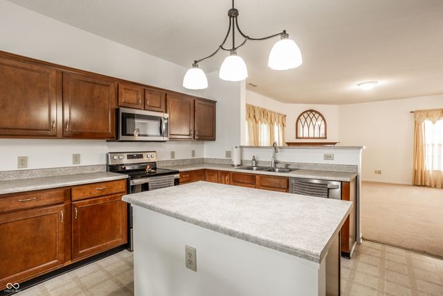 5854 Skyward Lane, Indianapolis, IN 46234
