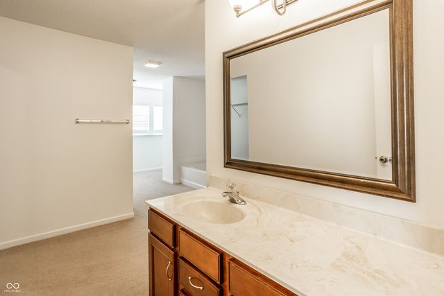 5854 Skyward Lane, Indianapolis, IN 46234