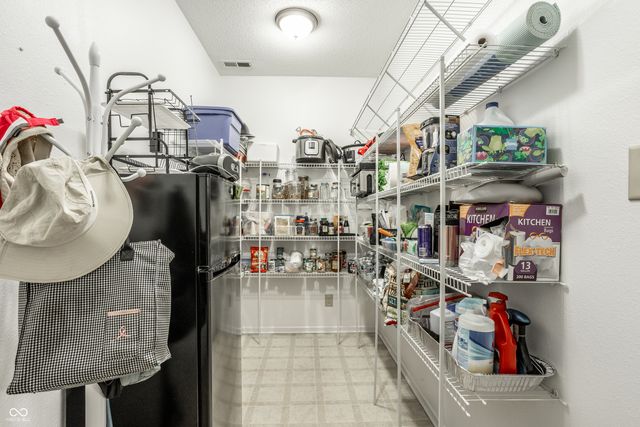 5854 Skyward Lane, Indianapolis, IN 46234