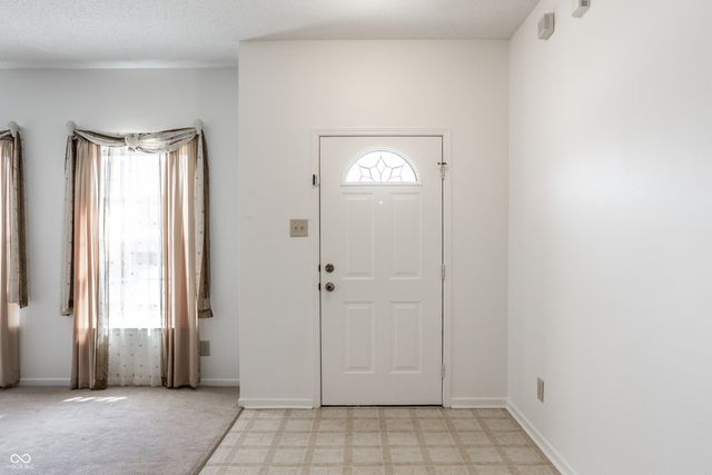 5854 Skyward Lane, Indianapolis, IN 46234