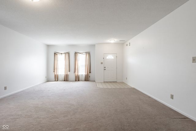 5854 Skyward Lane, Indianapolis, IN 46234