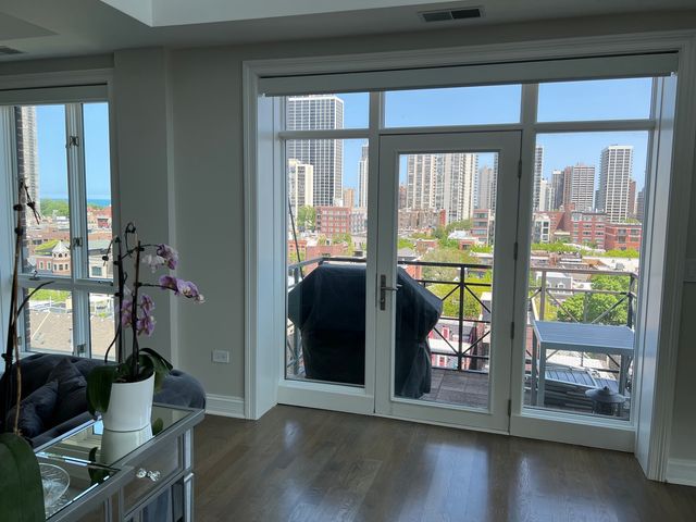 1444 N Orleans Street 9PHK, Chicago, IL 60610