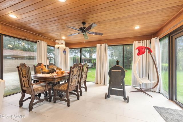 237 Aline Drive, Breaux Bridge, LA 70517
