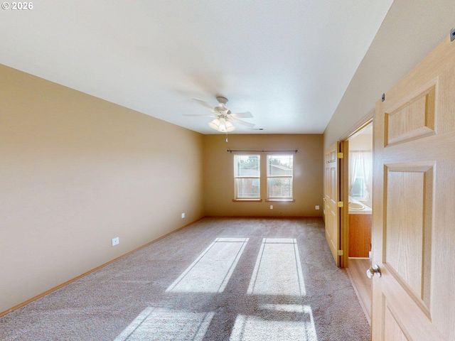 518 ROSICHELLI Dr, Brookings, OR 97415