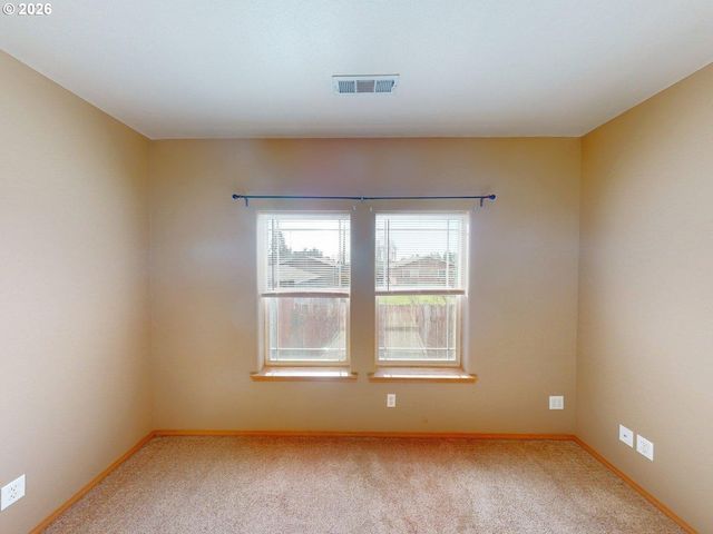 518 ROSICHELLI Dr, Brookings, OR 97415
