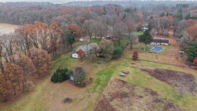 56229 Woodridge Road, Lockport Twp, MI 49093