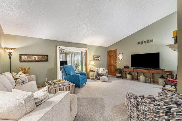 56229 Woodridge Road, Lockport Twp, MI 49093