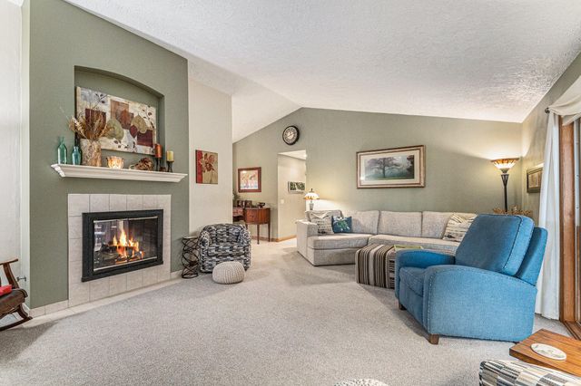 56229 Woodridge Road, Lockport Twp, MI 49093