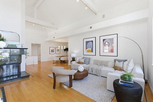 781 Mediterranean Lane, Redwood Shores, CA 94065