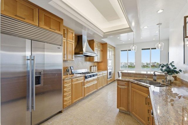 781 Mediterranean Lane, Redwood Shores, CA 94065