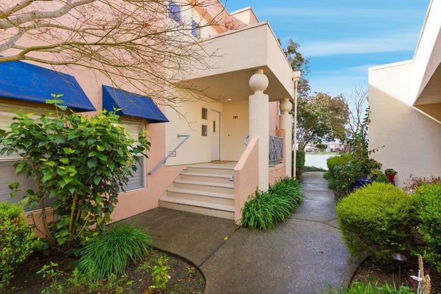 781 Mediterranean Lane, Redwood Shores, CA 94065