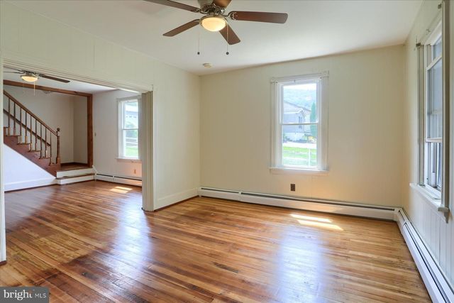 117 3RD ST, Millersburg, PA 17061