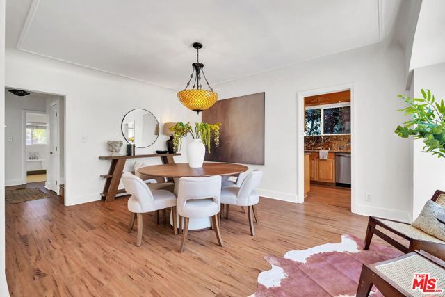 851 S Orange Drive, Los Angeles, CA 90036