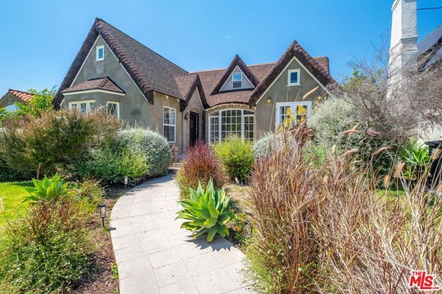 851 S Orange Drive, Los Angeles, CA 90036