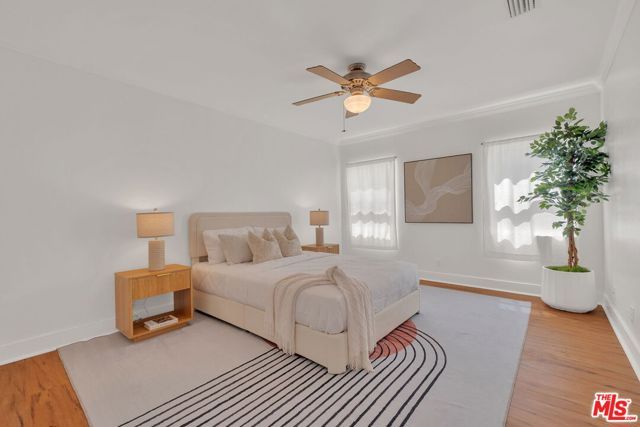 851 S Orange Drive, Los Angeles, CA 90036