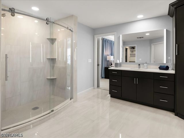 9790 Gulf Shore DR 204, Naples, FL 34108