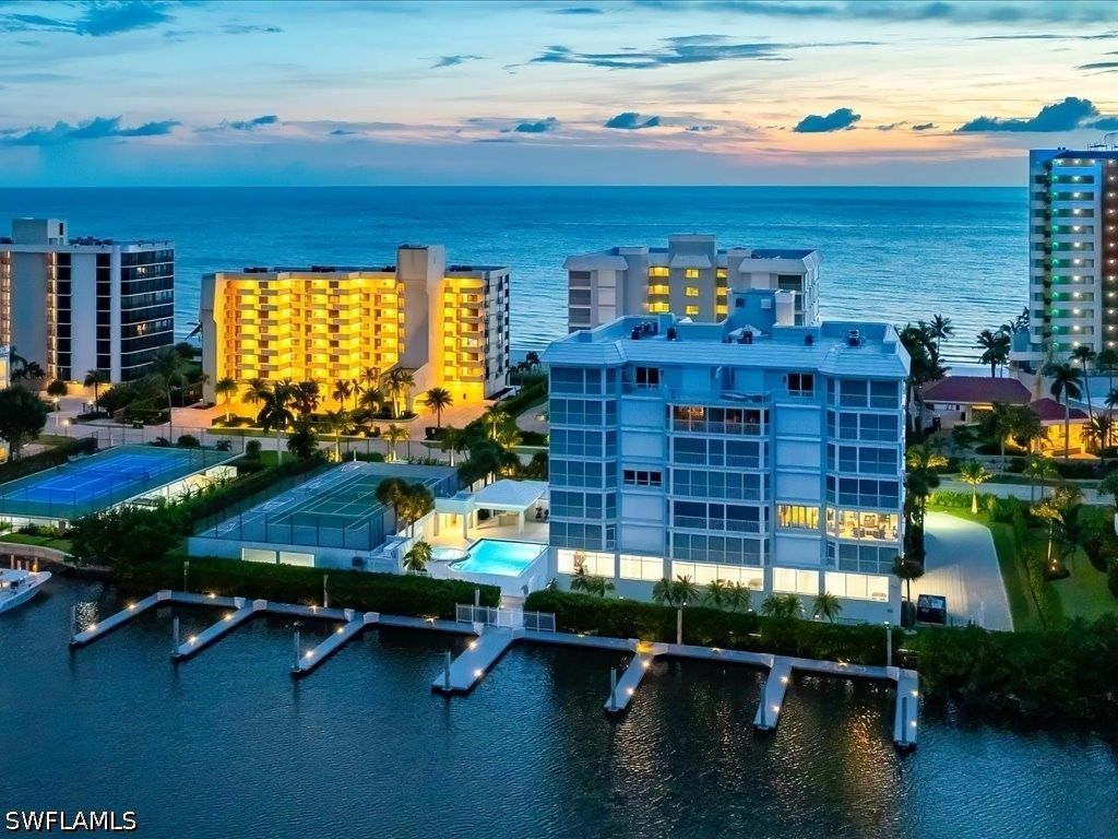 9790 Gulf Shore DR 204, Naples, FL 34108