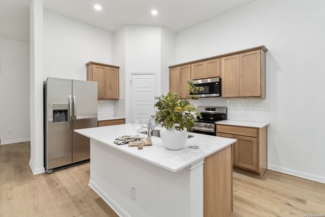 5124 CINDY BR, San Antonio, TX 78253