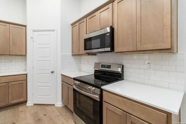 5124 CINDY BR, San Antonio, TX 78253