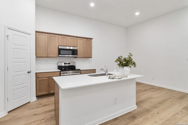 5124 CINDY BR, San Antonio, TX 78253