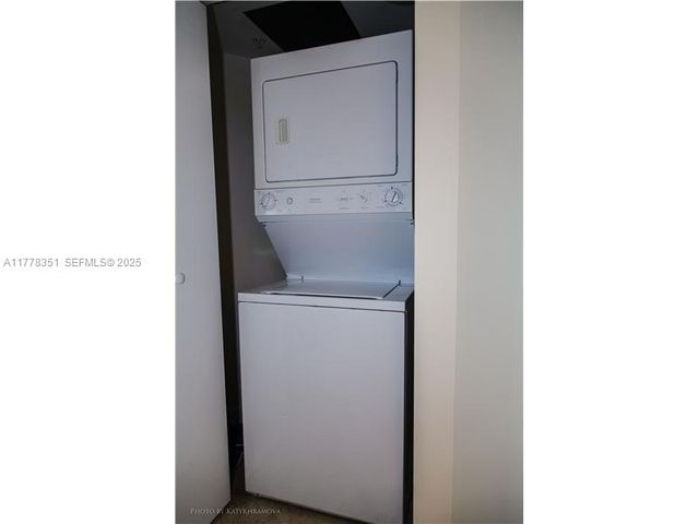 16699 Collins Avenue 2406, Sunny Isles Beach, FL 33160