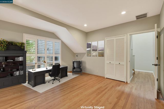 1975 Fair Ridge Ct, Walnut Creek, CA 94597