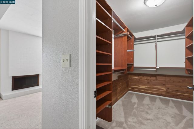 1975 Fair Ridge Ct, Walnut Creek, CA 94597