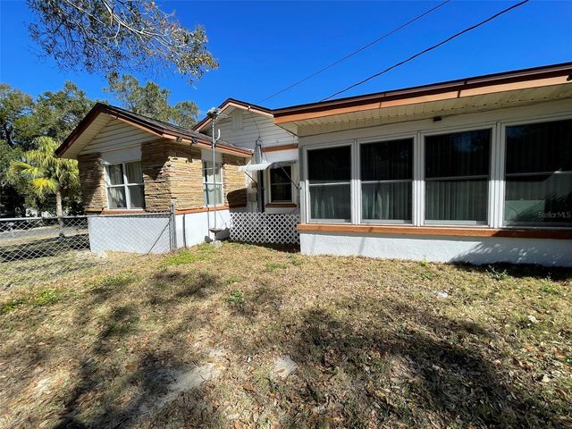 1240 DRUID CIRCLE, Lake Wales, FL 33853