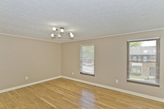 5760 Lucinda Court, Columbus, OH 43232