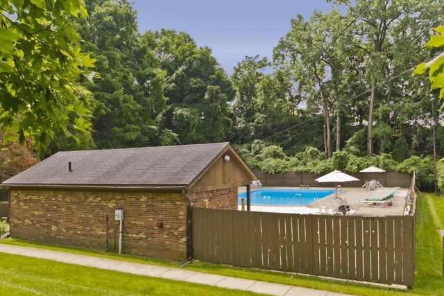 5760 Lucinda Court, Columbus, OH 43232