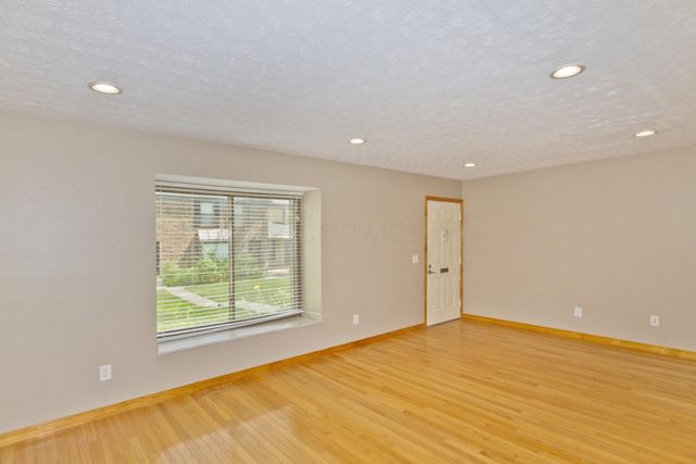 5760 Lucinda Court, Columbus, OH 43232