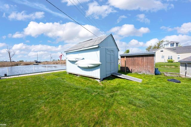 7286 South Channel Drive, Clay Twp, MI 48028