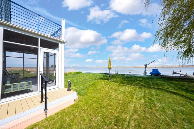 7286 South Channel Drive, Clay Twp, MI 48028