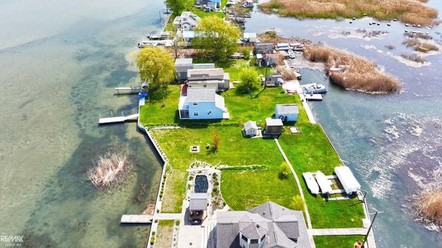 7286 South Channel Drive, Clay Twp, MI 48028