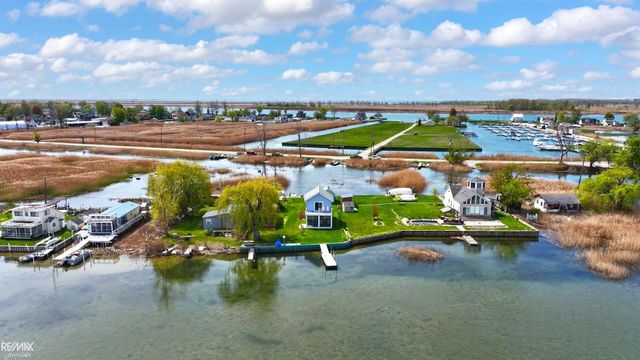 7286 South Channel Drive, Clay Twp, MI 48028