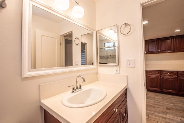 930 B 5, National City, CA 91950