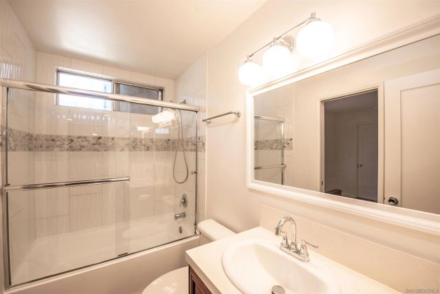930 B 5, National City, CA 91950