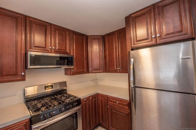 930 B 5, National City, CA 91950