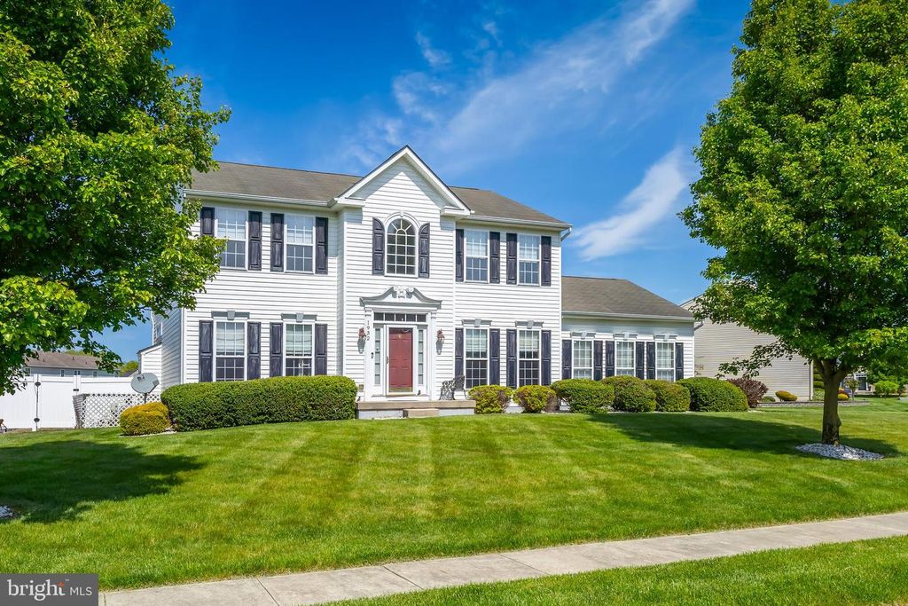 1932 APACHE CT, Vineland, NJ 08361