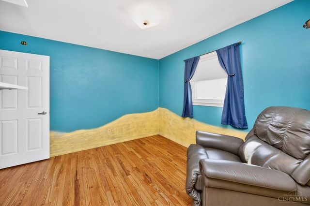 3833 Sterling Drive, Franklin Twp, OH 45005