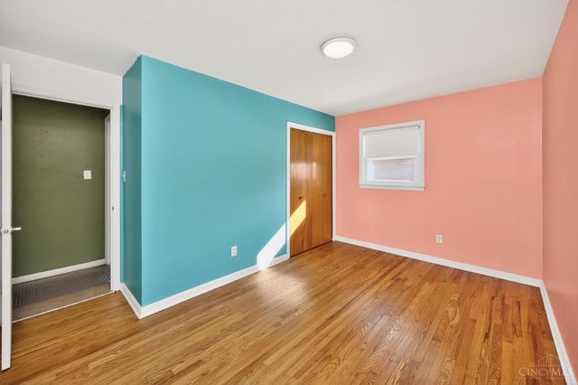 3833 Sterling Drive, Franklin Twp, OH 45005