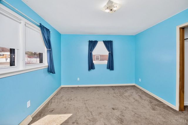 3833 Sterling Drive, Franklin Twp, OH 45005