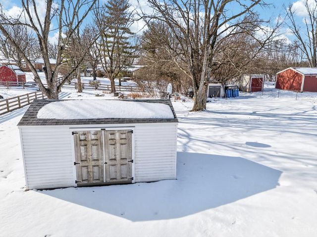 3833 Sterling Drive, Franklin Twp, OH 45005