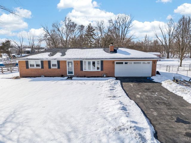3833 Sterling Drive, Franklin Twp, OH 45005