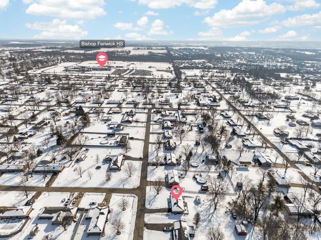 3833 Sterling Drive, Franklin Twp, OH 45005